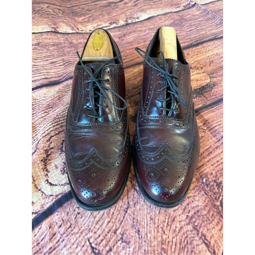 Florsheim Burgundy Wingtip Balmoral W/ Brogued Styling Size: 9